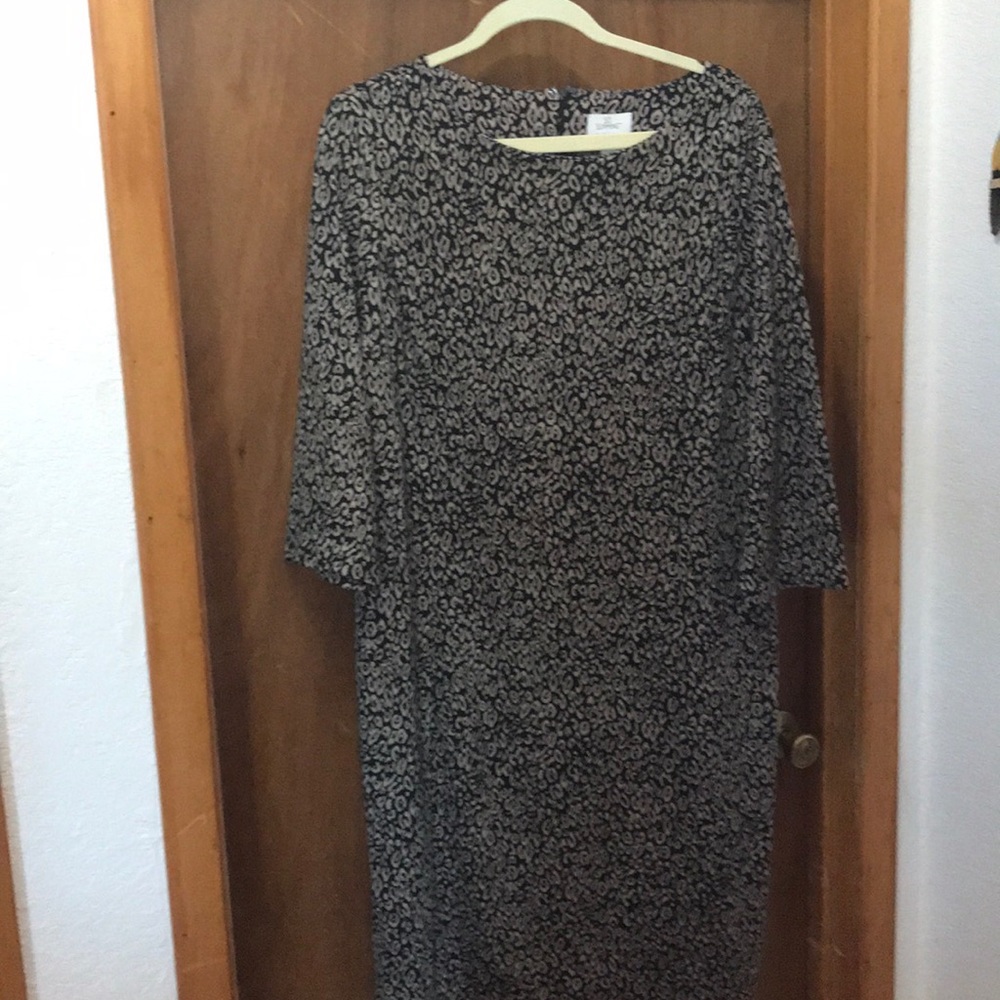 Chico’s “so slimming” dress